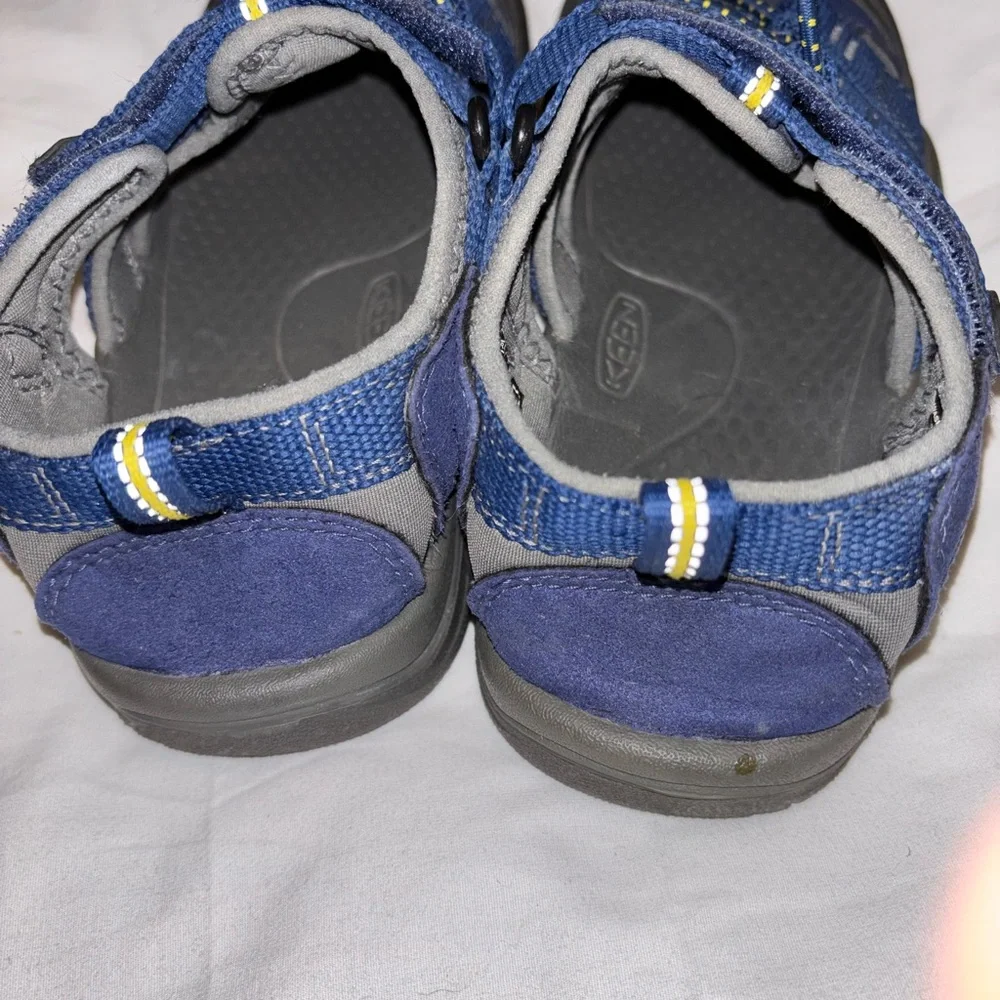 Keen Blue and Gray Water Shoes with Reinforced Toe and Quick-Lace System